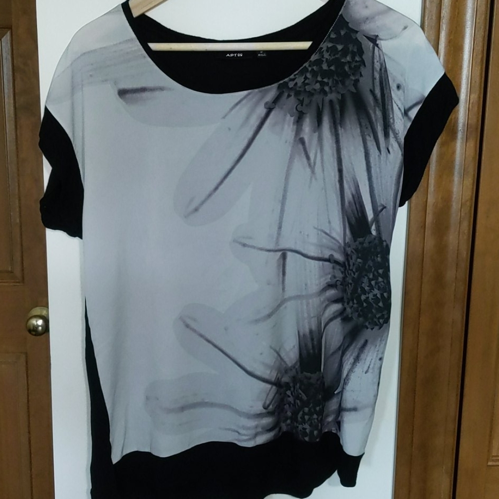 Black & White Floral Top